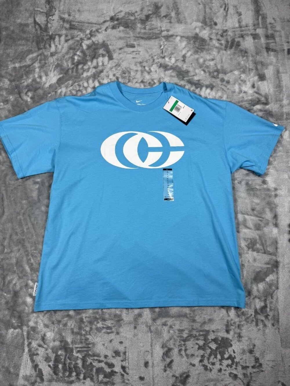 New Nike Shirt Mens XL Blue Loose Fit Basketball Graphic The Nike Tee IQ5896 416